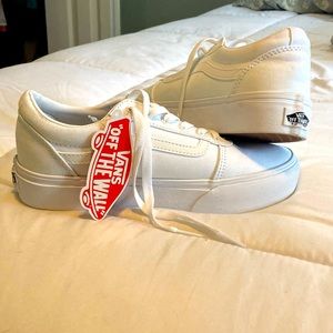 Vans-old skool white platform